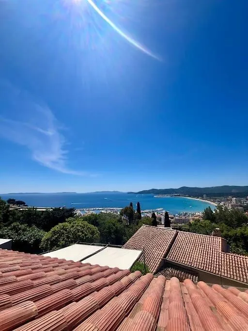 Casa de Férias Villa Paisible Vue Panoramique Le Lavandou